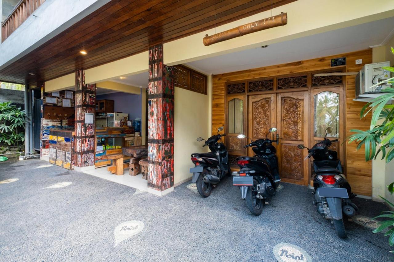 Hotel The Point Surfcamp Bali à Pulukan Extérieur photo