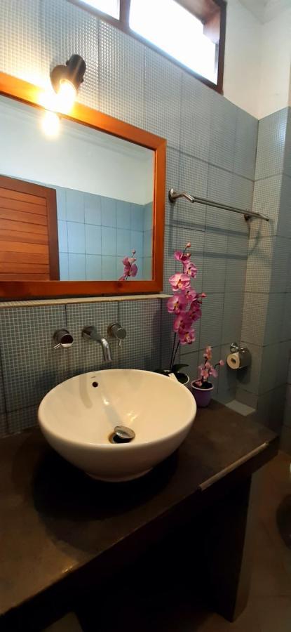 Hotel The Point Surfcamp Bali à Pulukan Extérieur photo