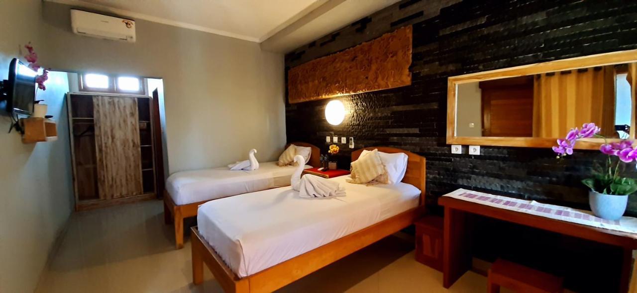 Hotel The Point Surfcamp Bali à Pulukan Extérieur photo