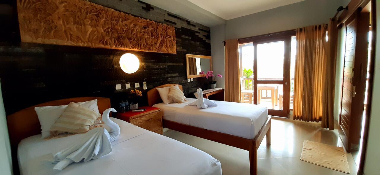 Hotel The Point Surfcamp Bali à Pulukan Extérieur photo
